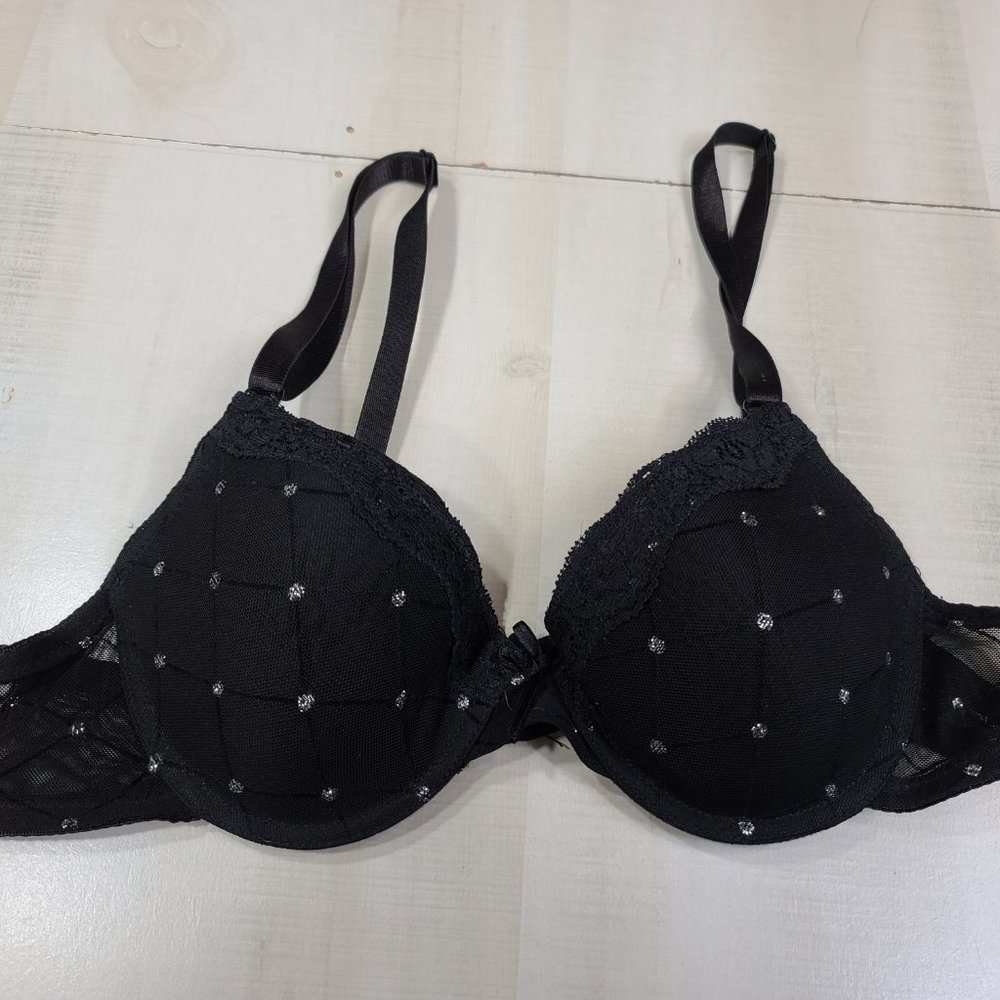 Sexy 40B Black Wire Padded Bra